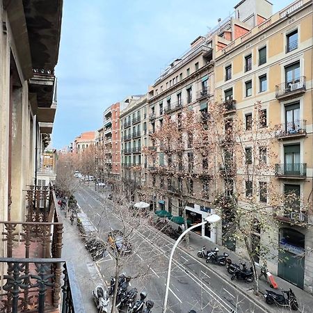 Lolita Bcn Apartment En El Eixample 巴塞罗那 外观 照片