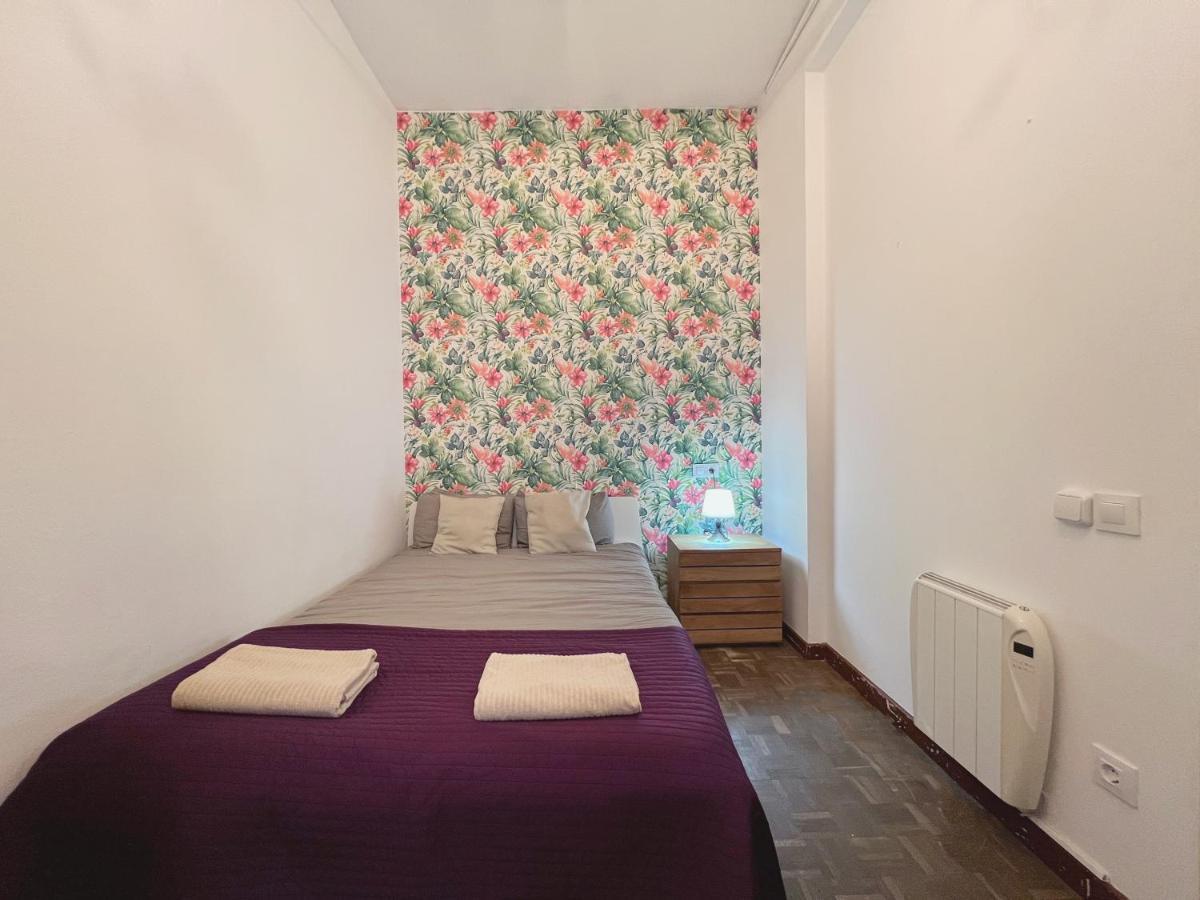 Lolita Bcn Apartment En El Eixample 巴塞罗那 外观 照片