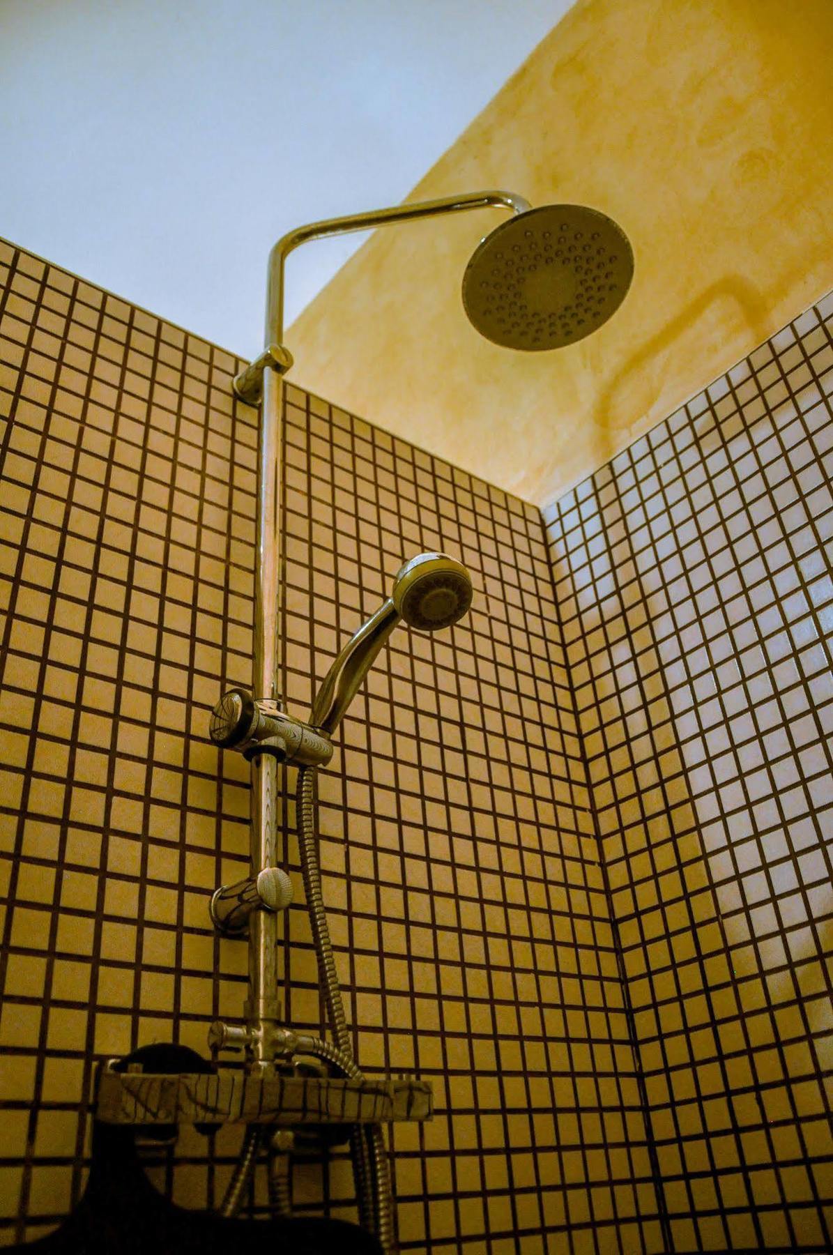 Lolita Bcn Apartment En El Eixample 巴塞罗那 外观 照片